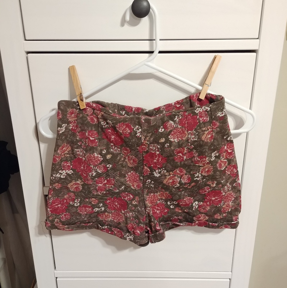 Brandy Melville Floral Shorts